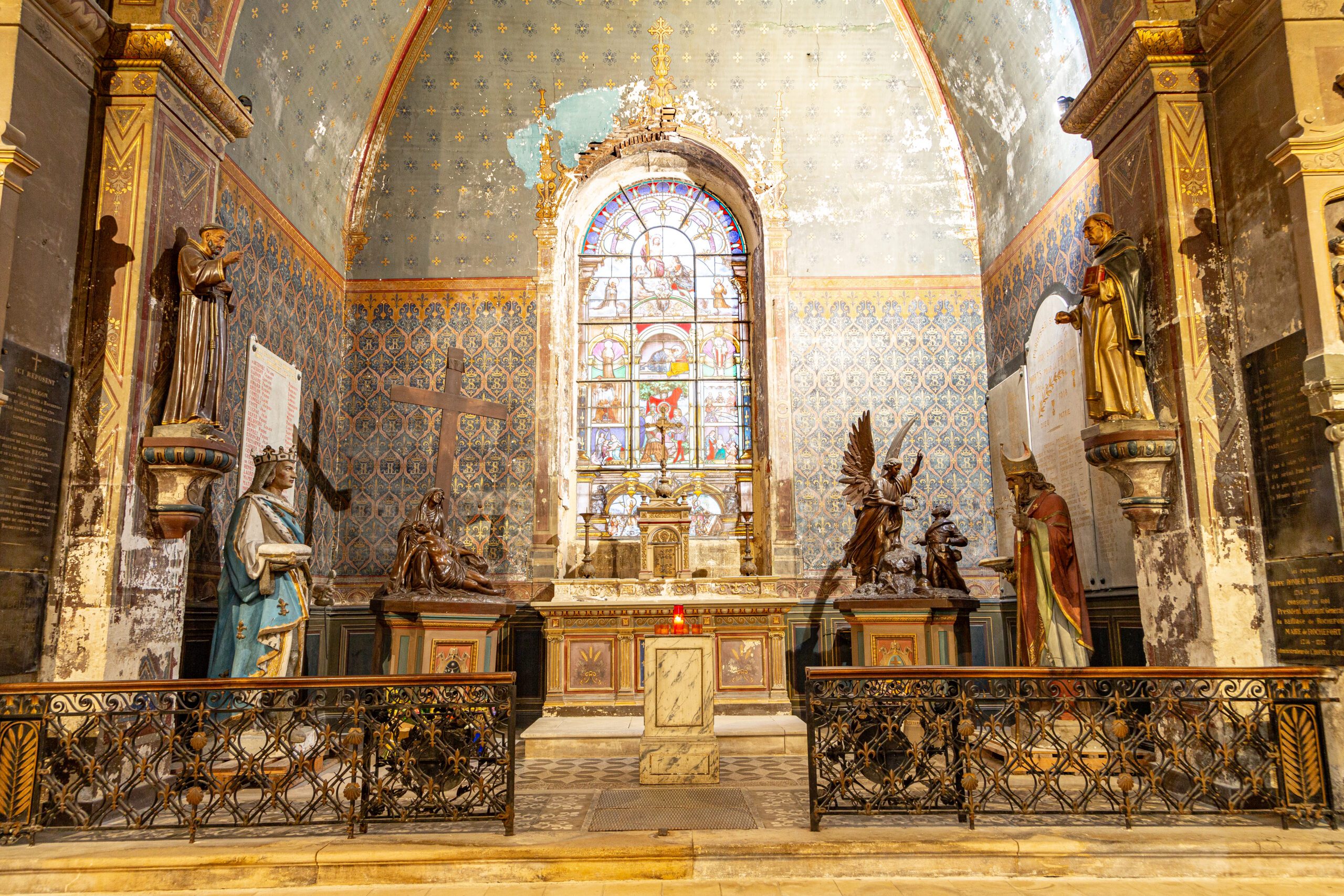 ©Pluscom-7145 Saint pierre