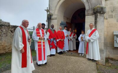 🌧️ Une belle messe de rentrée… malgré la pluie !